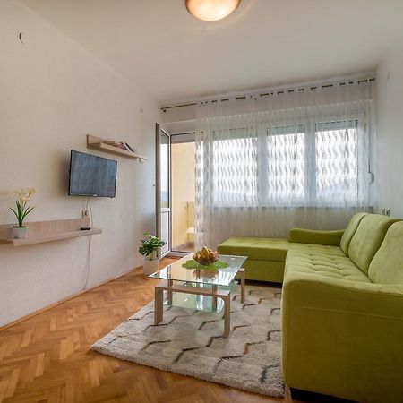 Apartman Andjela Tivat Exterior foto