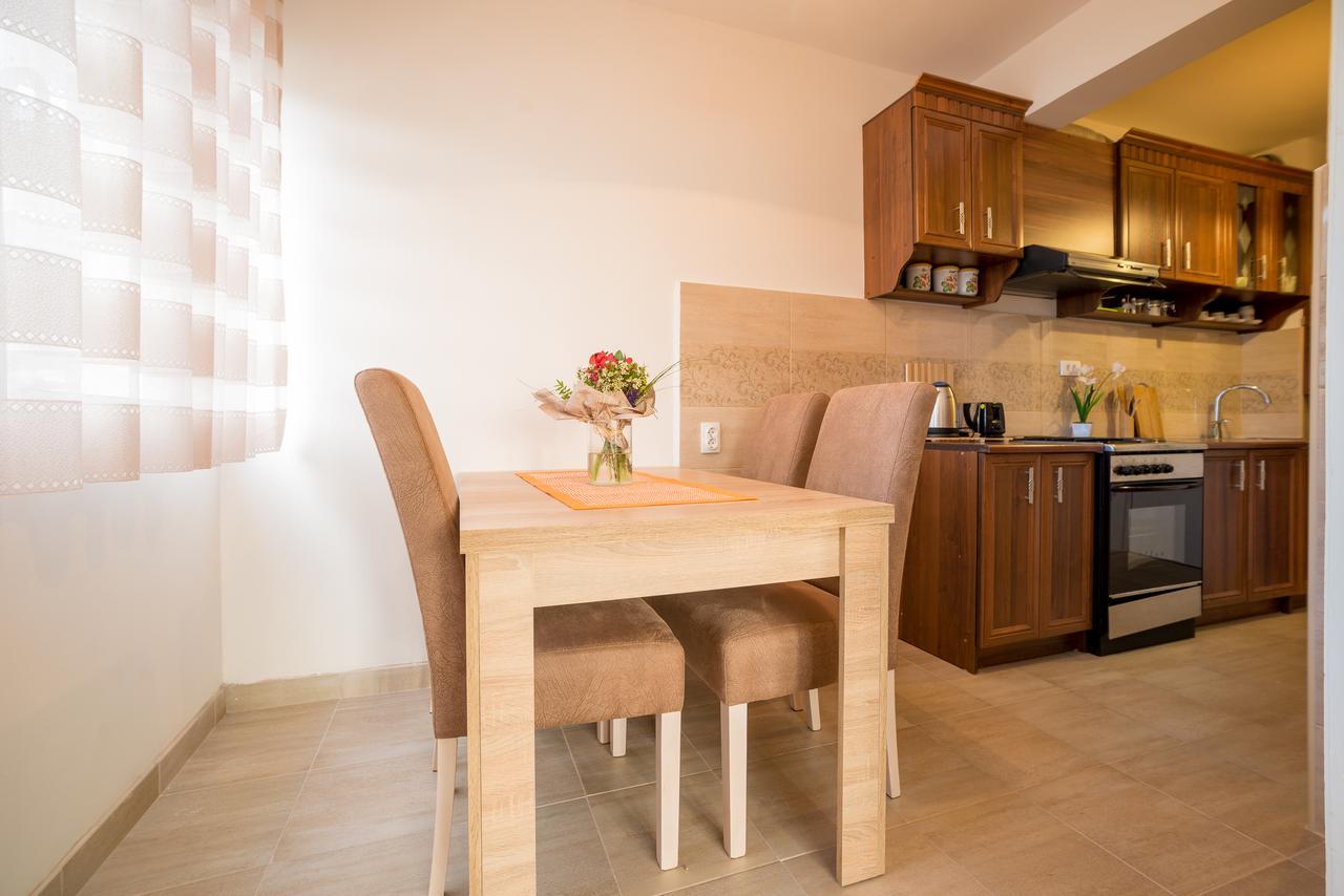 Apartman Andjela Tivat Exterior foto